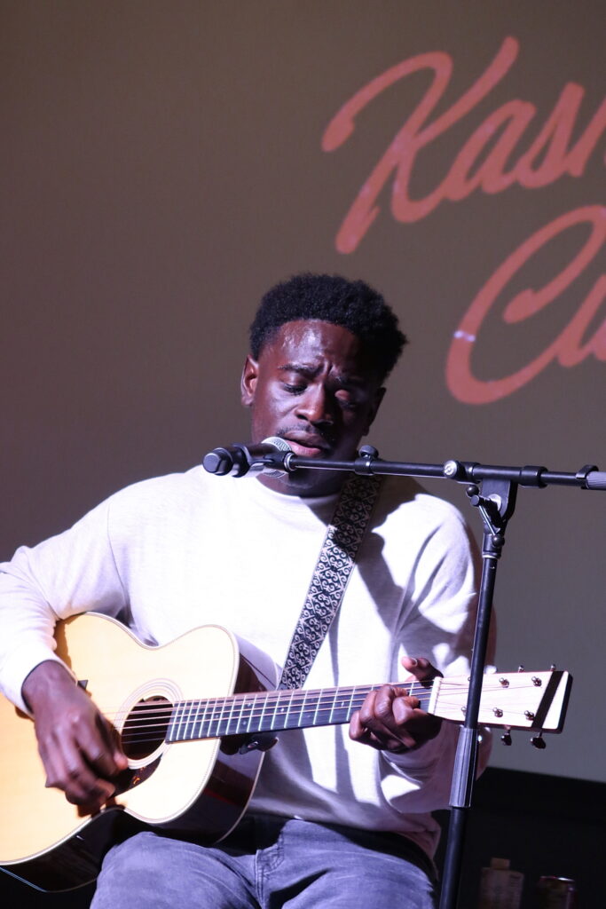 Kashus Culpepper performing at The Academy at Universal Music in Toronto on Oct. 23, 2025. (Photo credit: Angela McLean/Love at First Listen)